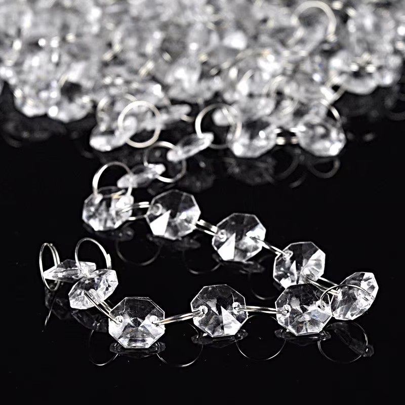5m Transparent Acrylic Crystal - огляд і ціна Home Bargains