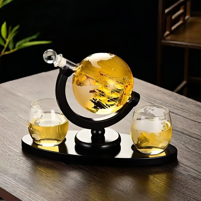 Decorative Globe Wine Decanter - огляд і ціна Decanter Globe Set